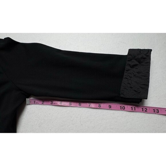 CHANEL Women Logo Cuff Top Pullover Collared Sz XL Black Sample Luxury 19-3 - Picture 10 of 13